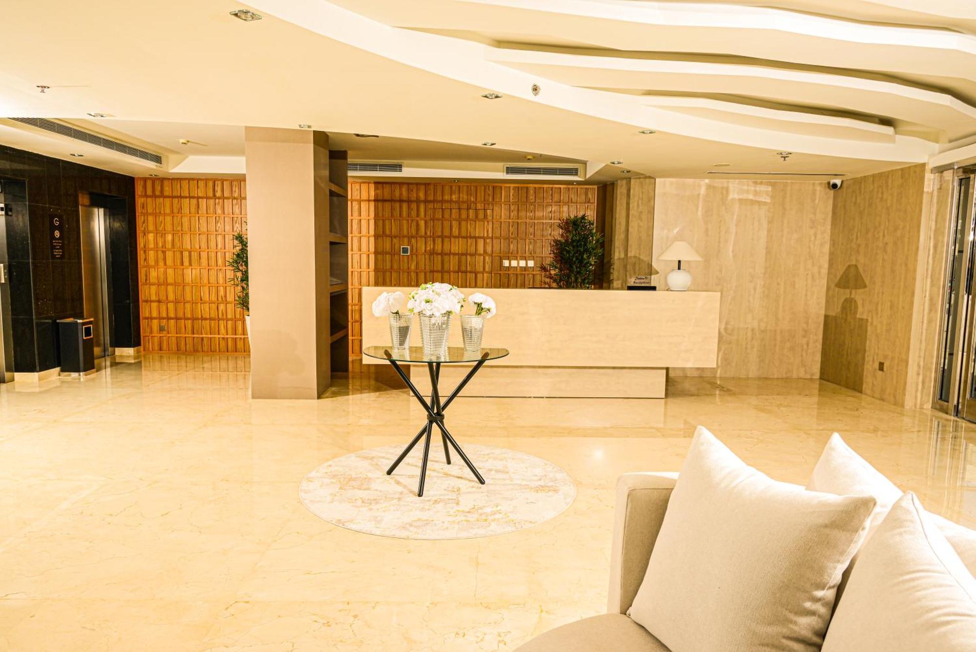Villa Misk Дамам Екстериор снимка