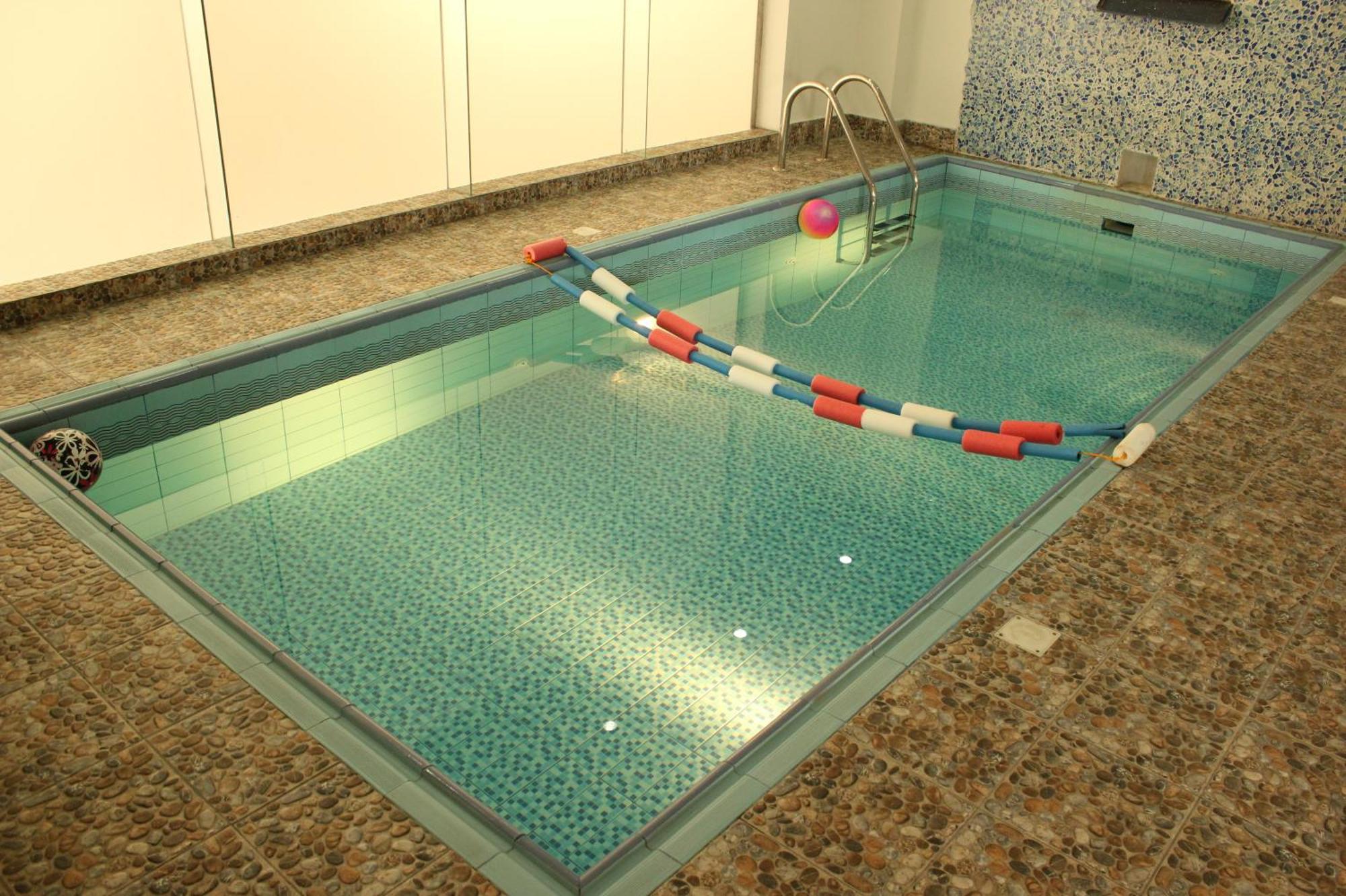 Villa Misk Дамам Екстериор снимка