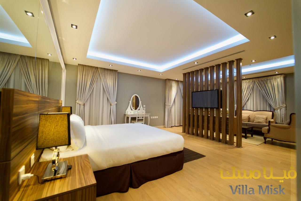 Villa Misk Дамам Екстериор снимка